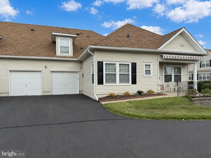 52 Avenrowe Ct, Fairless Hills, PA 19030 - #2