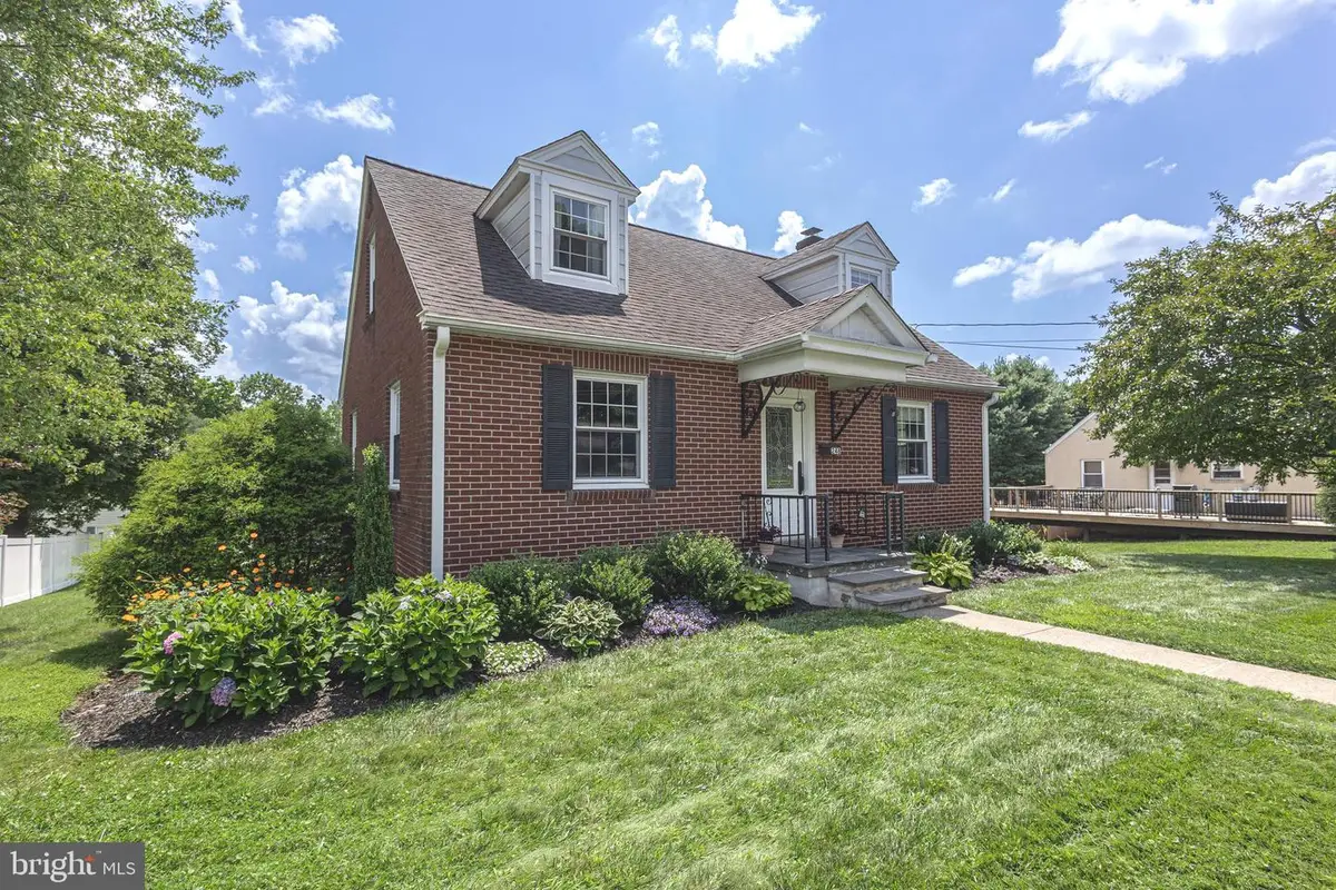 248 N 3rd St, Perkasie, PA 18944 - #1