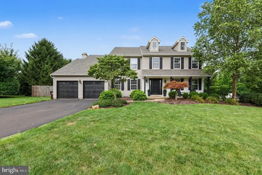 4034 Luke Dr, Doylestown, PA 18902 - #2
