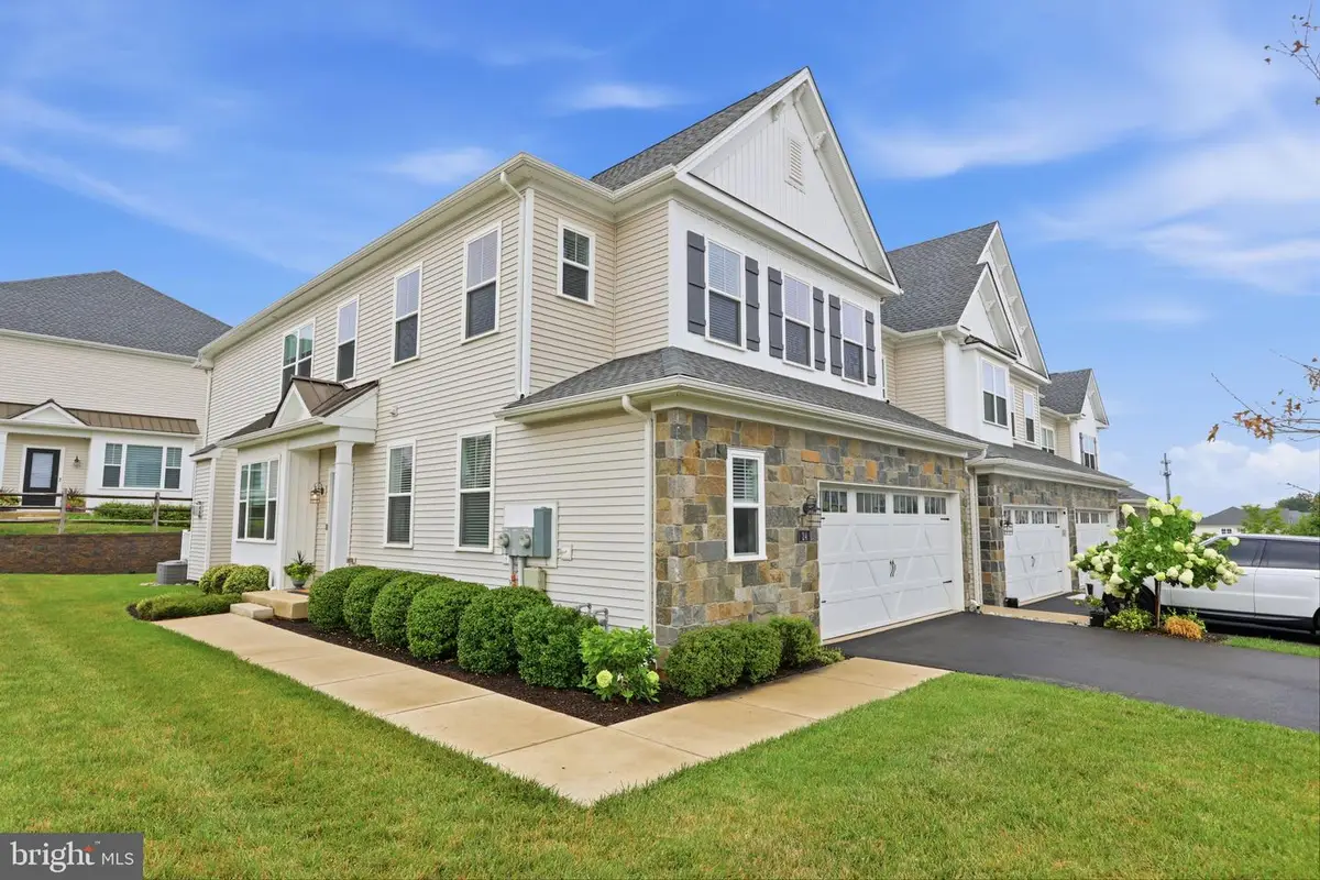 24 Spring Mill Rd, Warminster, PA 18974 - #1