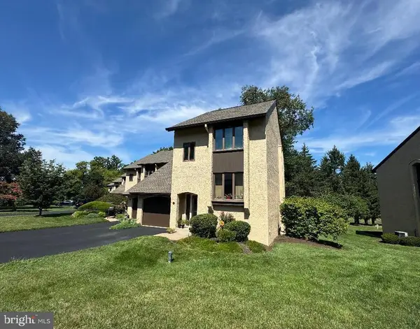 161 Golf Club Drive, LANGHORNE, PA 19047