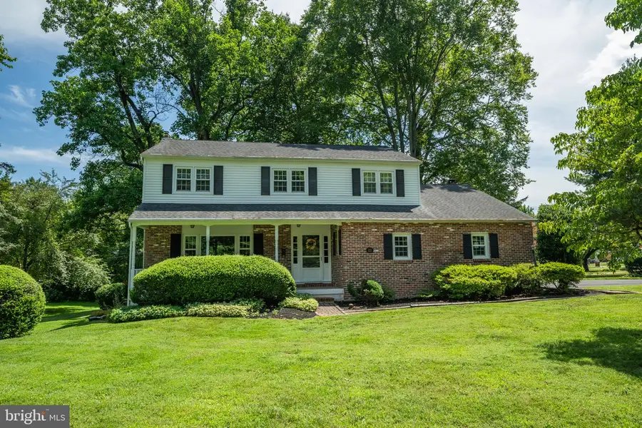 22 Beechwood Ln, Yardley, PA 19067 - #2