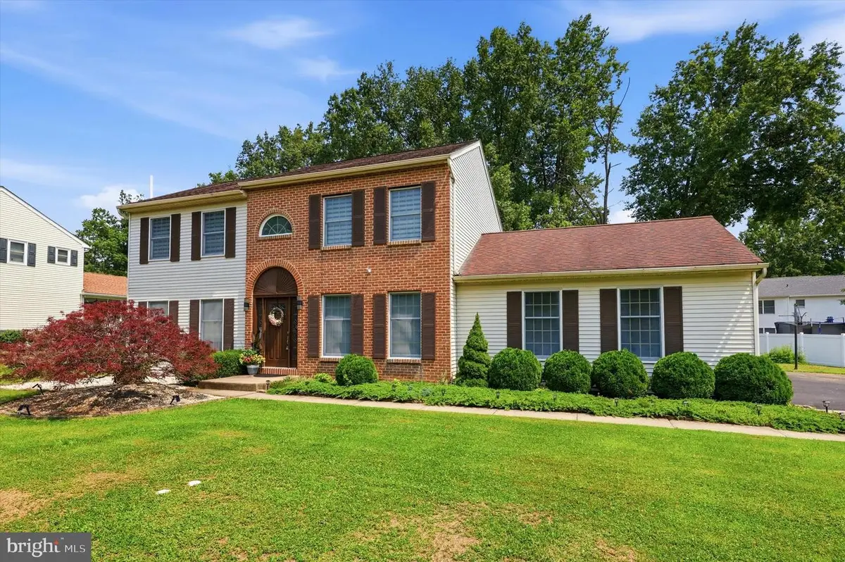 2460 Bannerstone Dr, Quakertown, PA 18951 - #1
