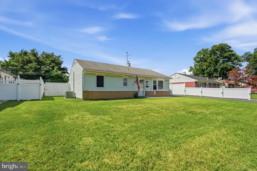 906 Mauri Ave, Croydon, PA 19021 - #3