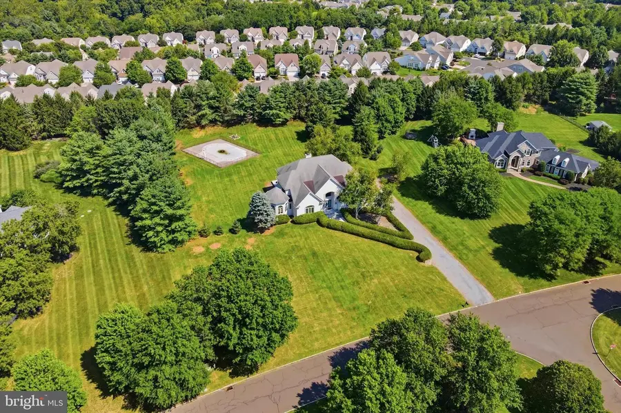 7 Longmeadow St, Newtown, PA 18940 - #2