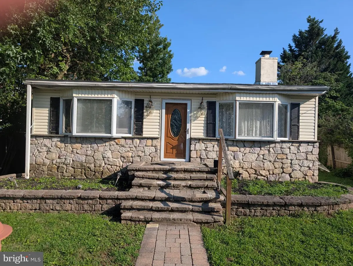 2651 Finley Ave, Bensalem, PA 19020 - #1