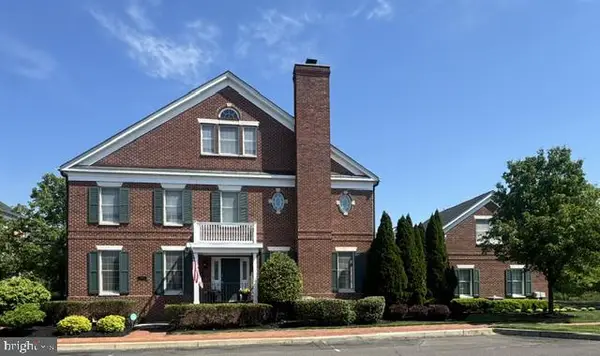 405 E Centre Ave ##23, NEWTOWN, PA 18940