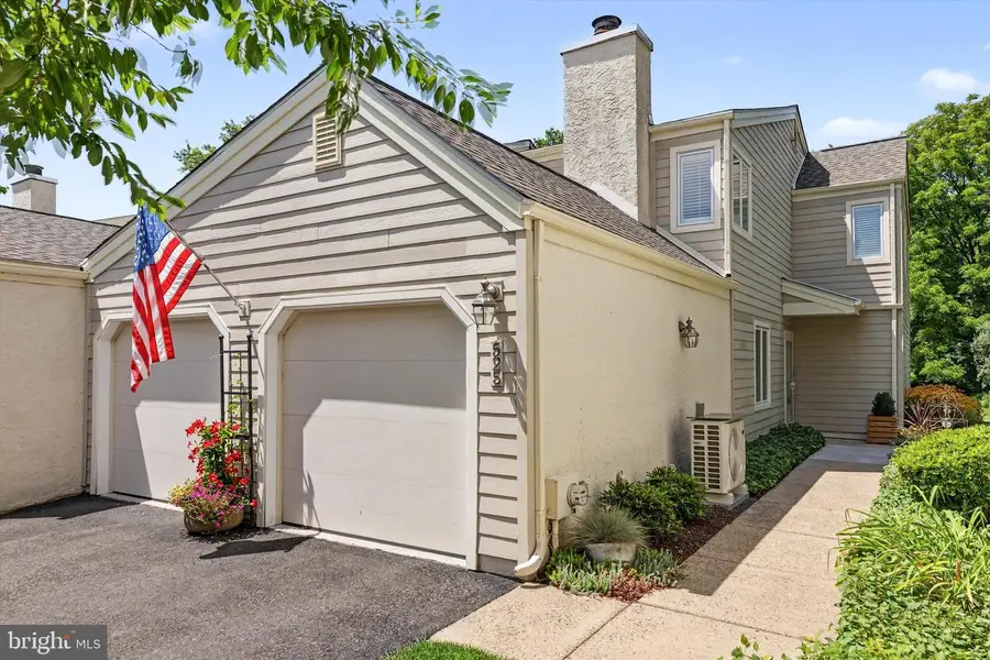 525 Portsmouth Ct, Doylestown, PA 18901 - #3
