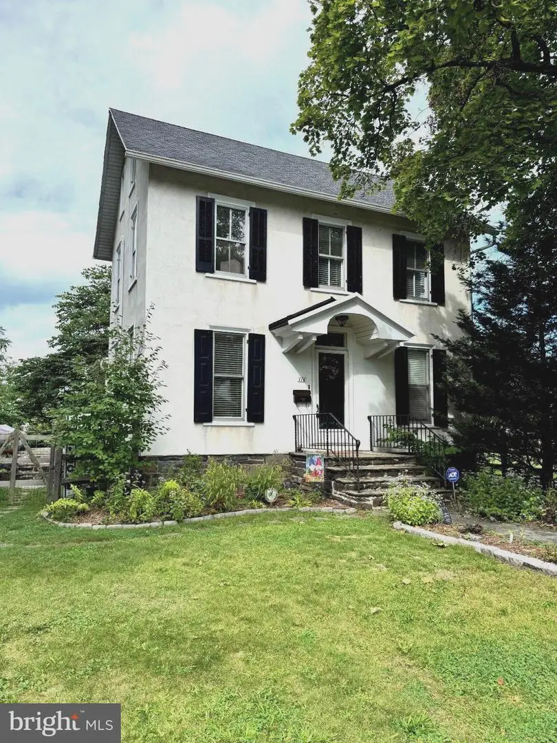 176 N Ambler St, Quakertown, PA 18951 - #1