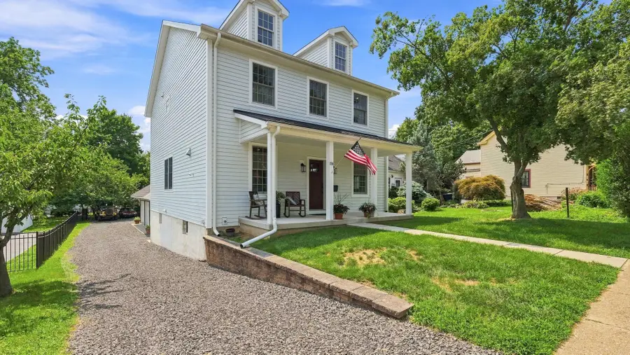 156 E Oakland Ave, Doylestown, PA 18901 - #2