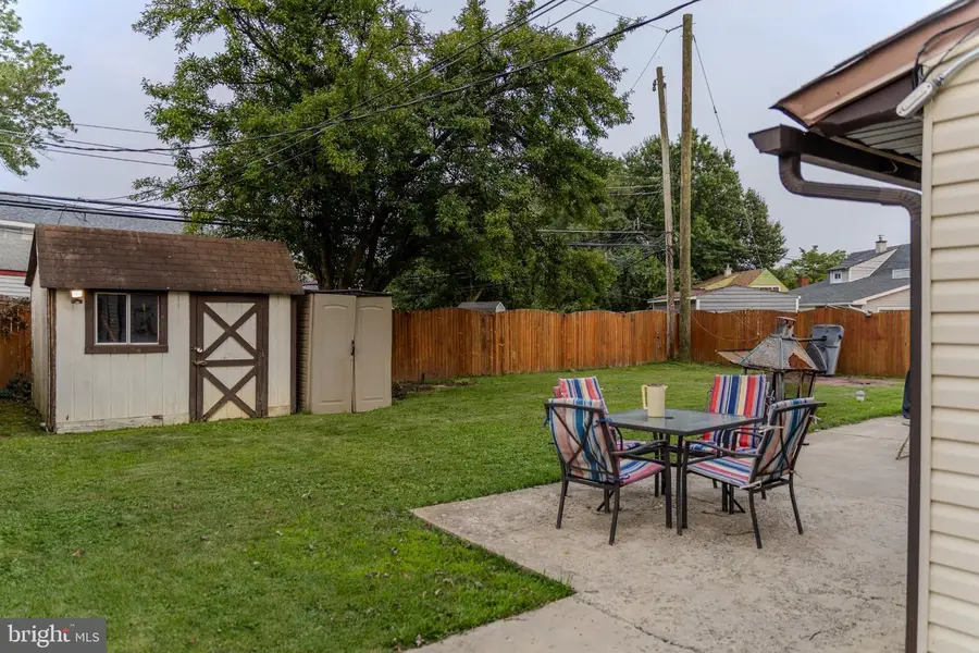 26 Plumtree Rd, Levittown, PA 19056 - #3