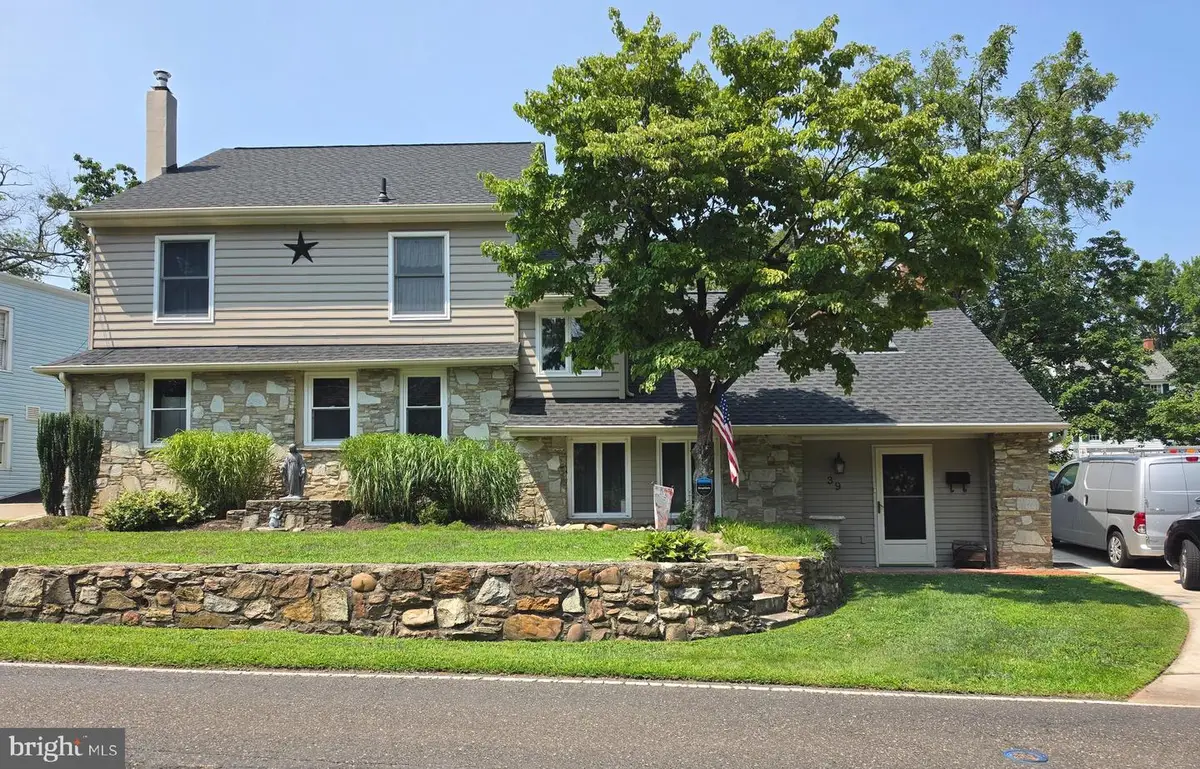 39 Lower Morrisville, Fallsington, PA 19054 - #1