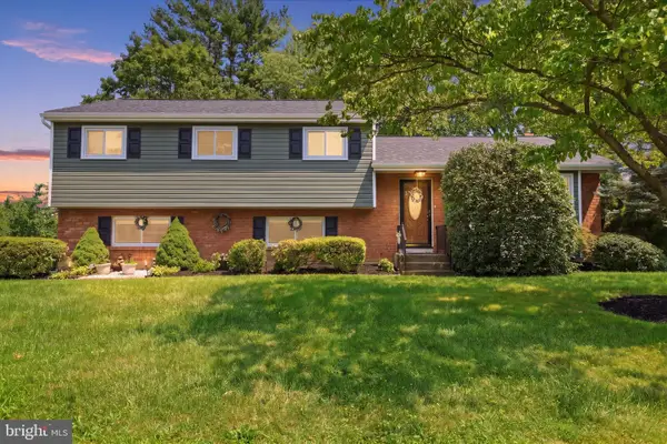 298 Hickory Rd, YARDLEY, PA 19067