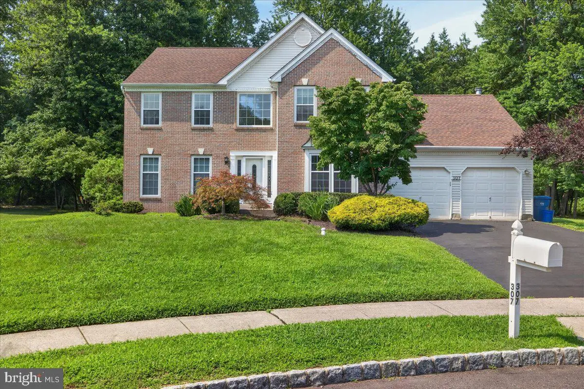 307 Frazer Dr, Yardley, PA 19067 - #1