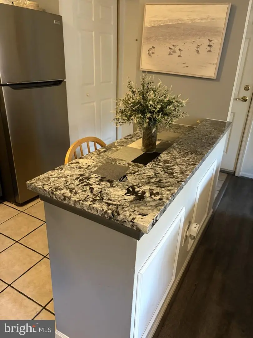 1302 Diamond Dr, Newtown, PA 18940 - #2