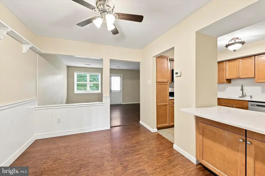 909 Clover Pl, Warminster, PA 18974 - #2