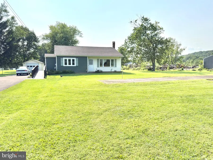 1112 Richlandtown Pike, Richlandtown, PA 18955 - #2