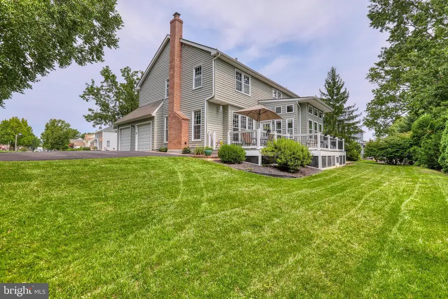 451 Knollbrook Dr, Langhorne, PA 19047 - #3
