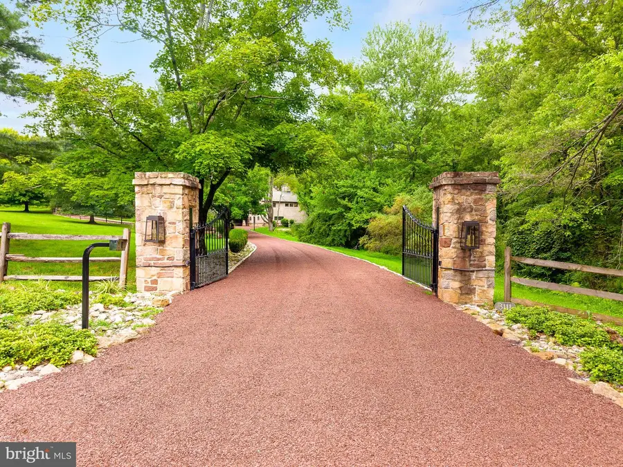 3111 Burnt House Hill Rd, Doylestown, PA 18902 - #3