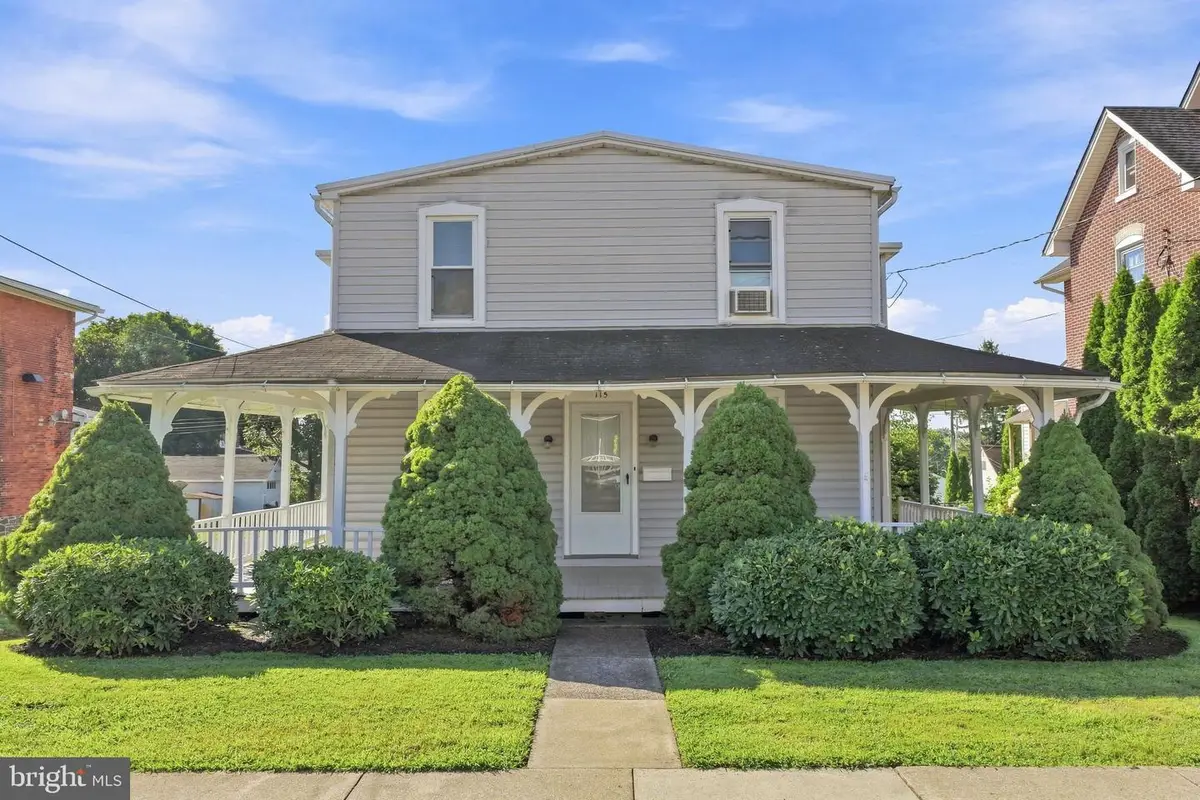 115 S 4th St, Perkasie, PA 18944 - #1