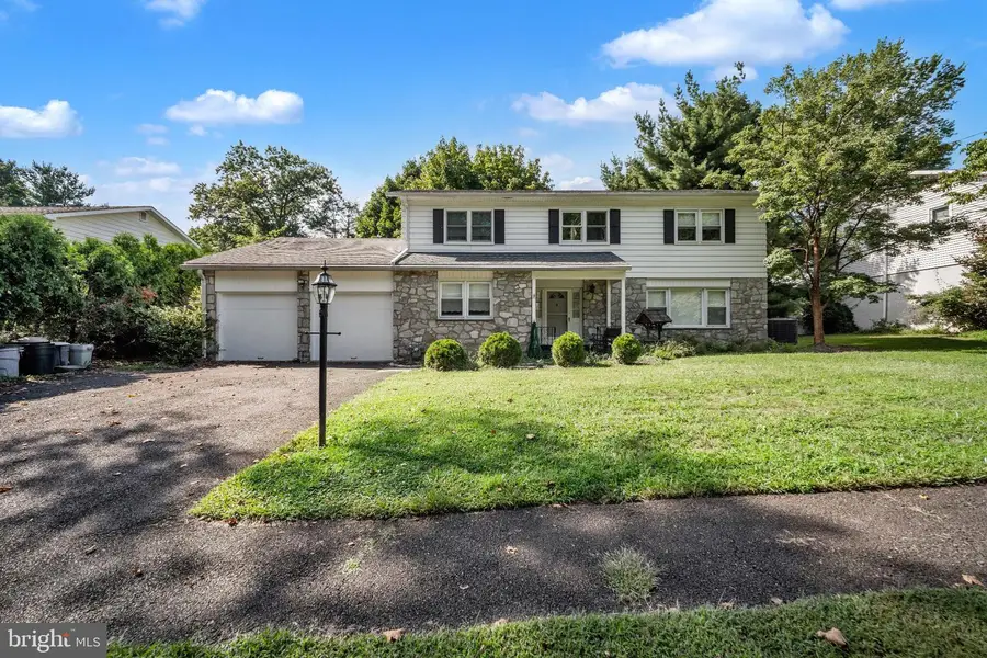 1026 Gravel Hill Rd, Southampton, PA 18966 - #3