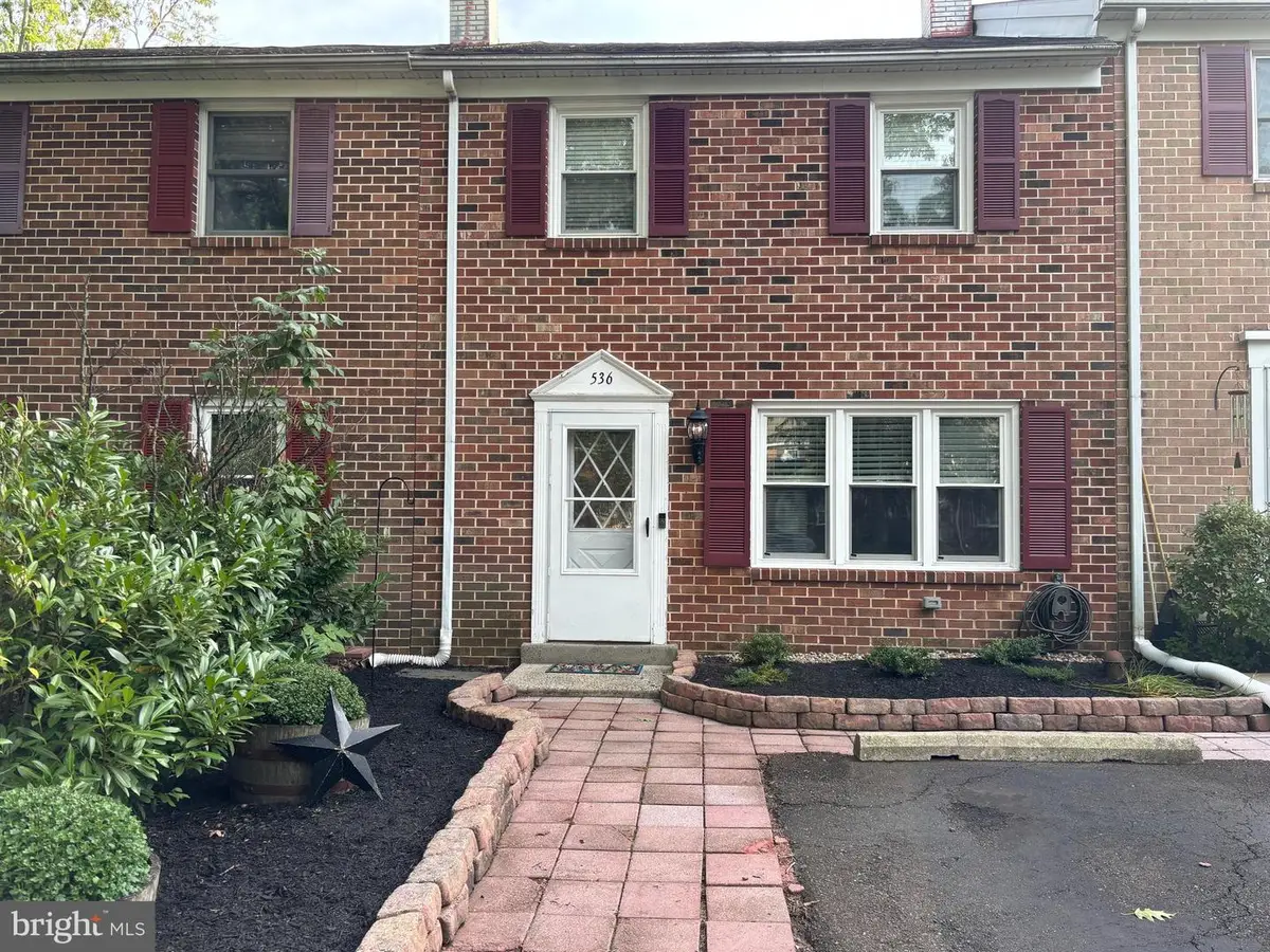 536 Peabody Ct, Sellersville, PA 18960 - #1