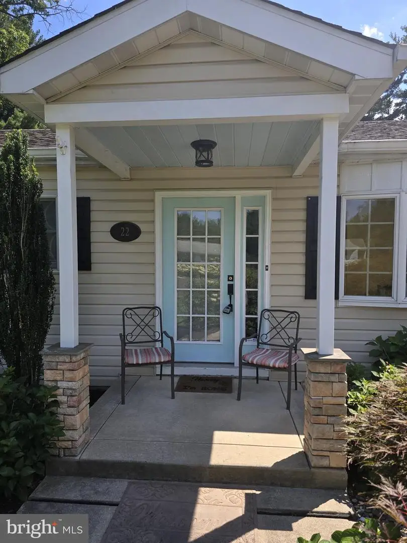22 Elm Ter, Doylestown, PA 18901 - #3