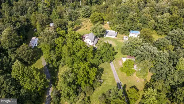 403 Perry Auger Rd, UPPER BLACK EDDY, PA 18972