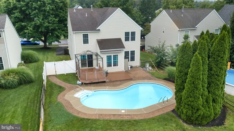 227 Forest Park Dr, Chalfont, PA 18914 - #2