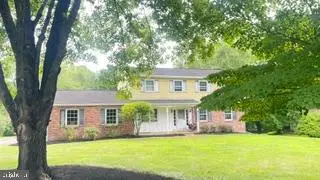 24 Sunnybrook Dr, DOYLESTOWN, PA 18901
