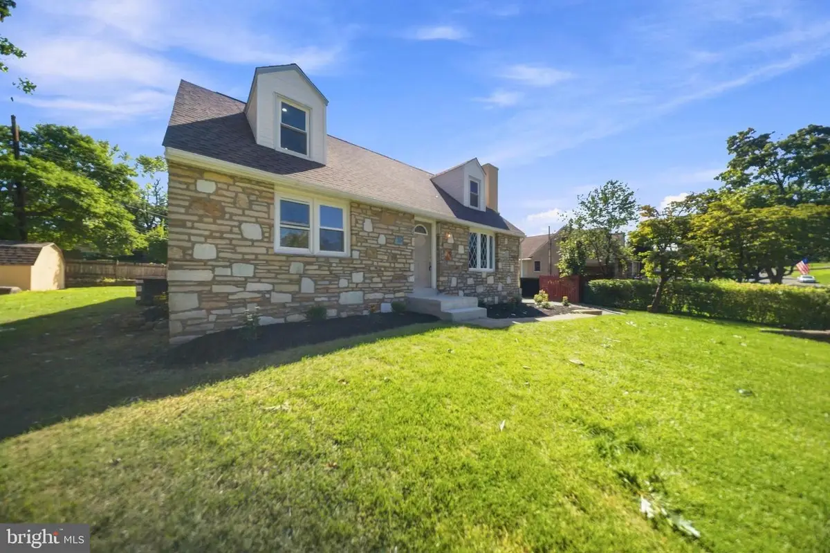 223 Rosewood Ave, Langhorne, PA 19047 - #1