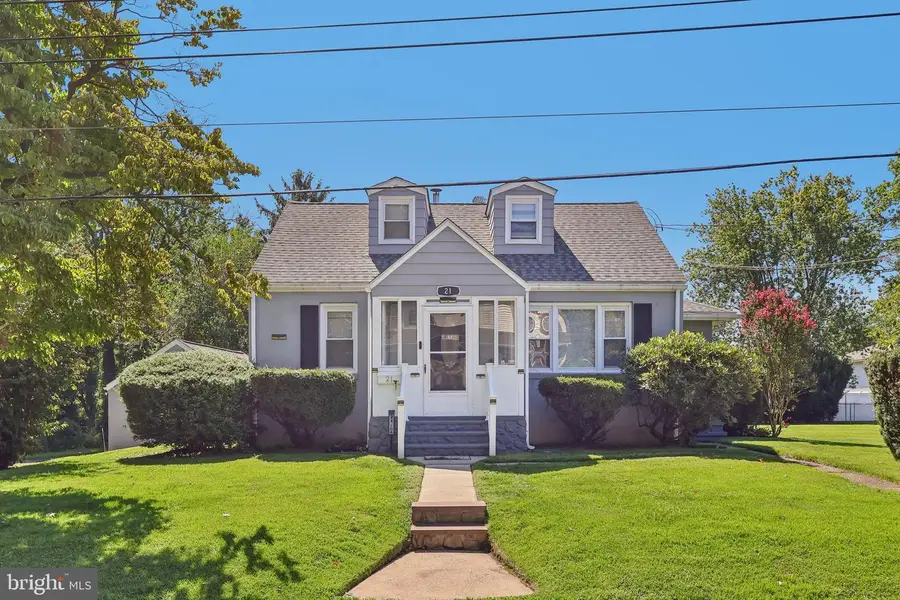 21 Ida Ave, Morrisville, PA 19067 - #2