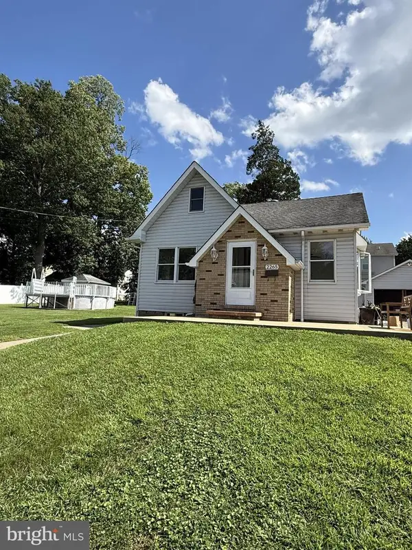 2265 Ogden Ave, BENSALEM, PA 19020