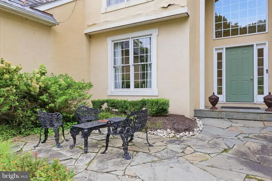 17 Davis Dr, Washington Crossing, PA 18977 - #3