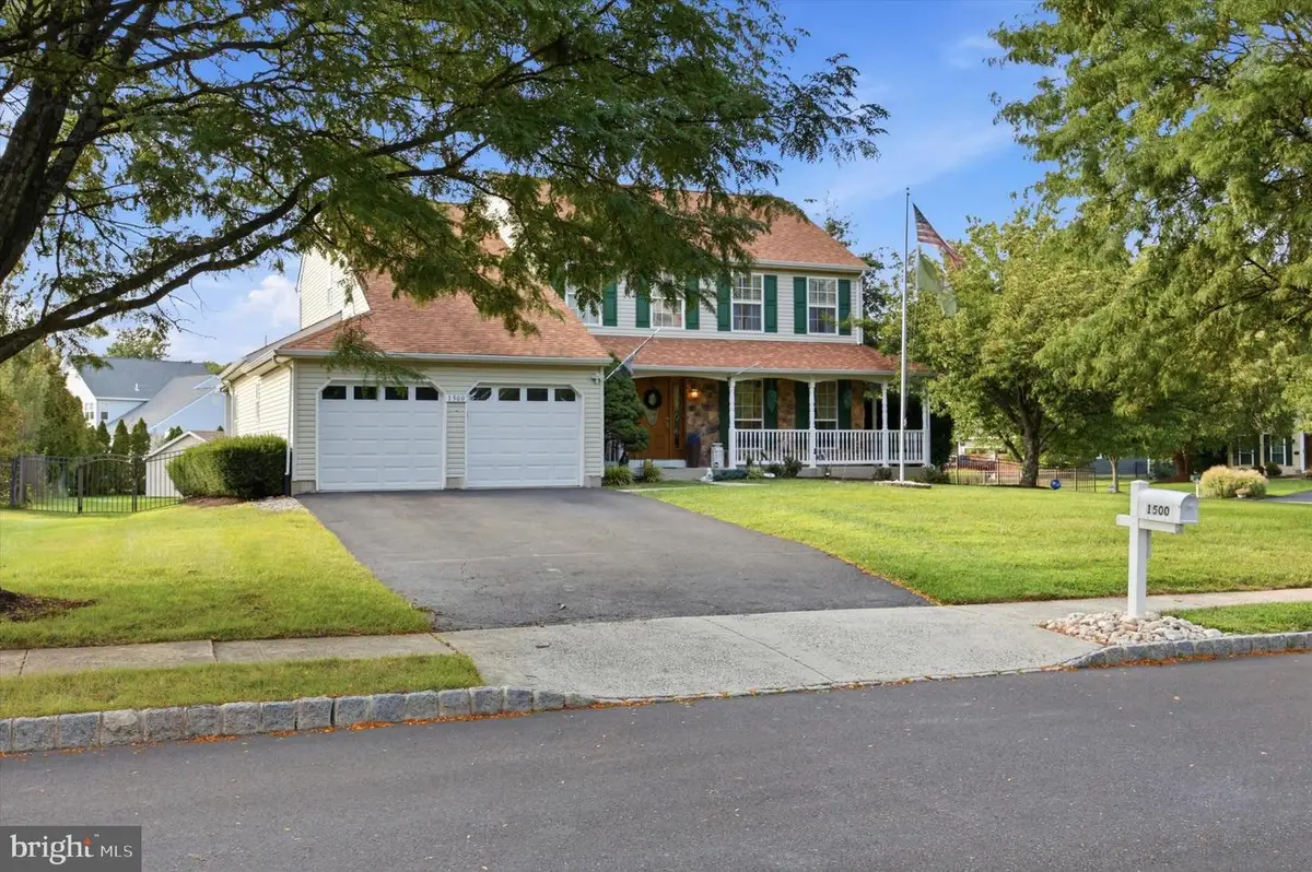 1500 Laurel Cir, Warrington, PA 18976 - #1
