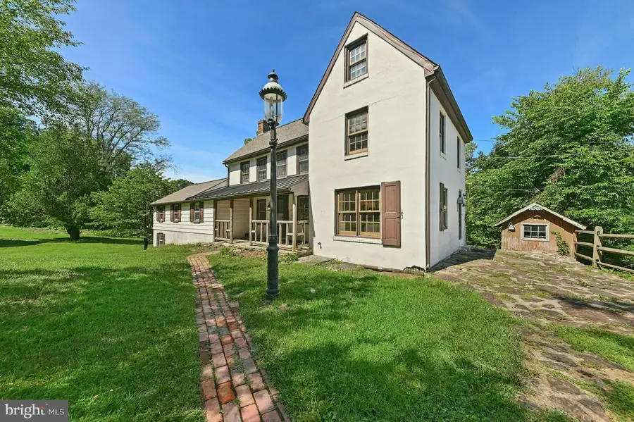 90 Turkey Ln, Furlong, PA 18925 - #2