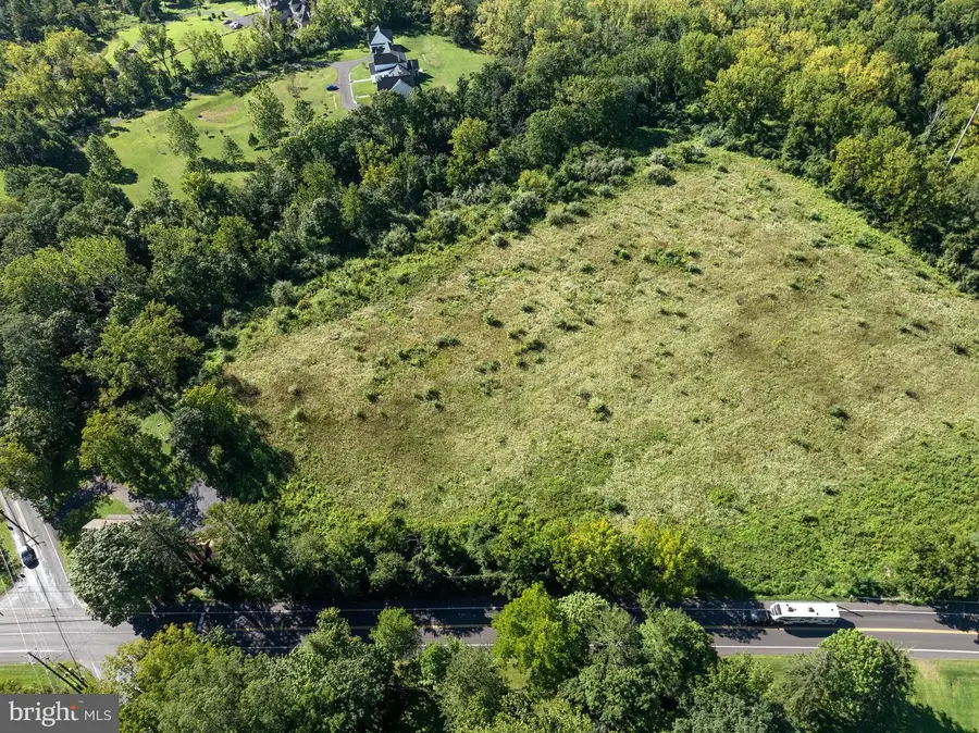 6192 Lower York Rd, New Hope, PA 18938 - #2