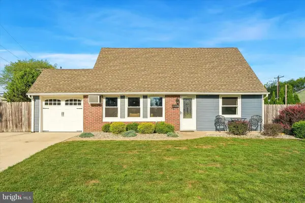 20 Kindle Ln, LEVITTOWN, PA 19055