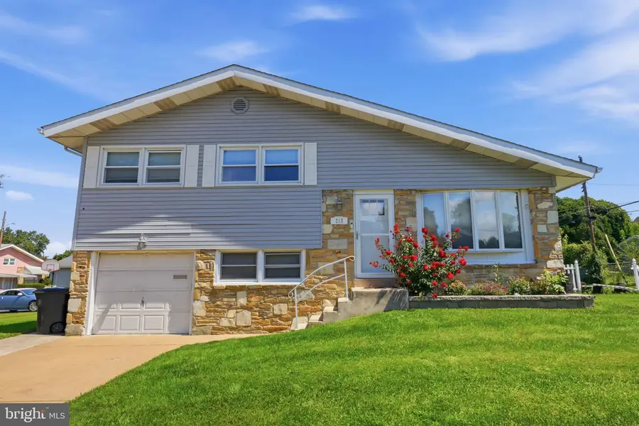 213 Highland Ave, Langhorne, PA 19047 - #2