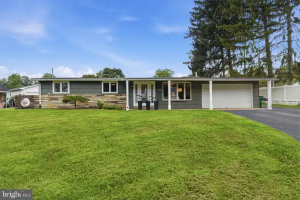 717 Kleckner Rd, BENSALEM, PA 19020