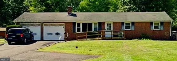 2324 Bedminster Rd, PERKASIE, PA 18944