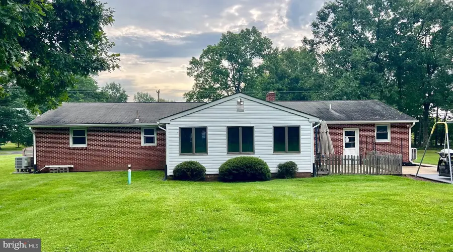 2324 Bedminster Rd, Perkasie, PA 18944 - #3