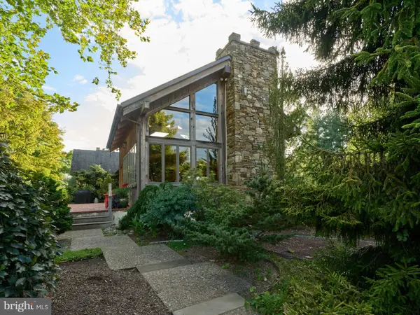 3212 Comfort Rd, NEW HOPE, PA 18938