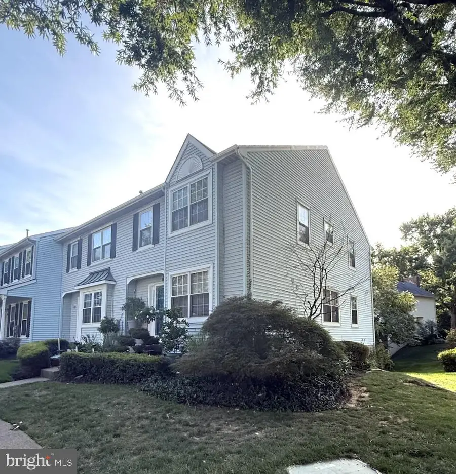 91 Liberty Dr, Langhorne, PA 19047 - #2