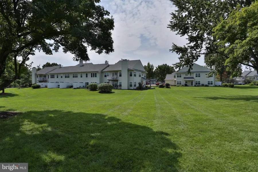 2902 Lynbrooke Dr, Yardley, PA 19067 - #3