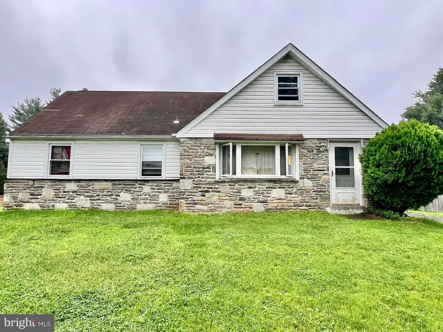 222 Holly Hill Rd, Richboro, PA 18954 - #3