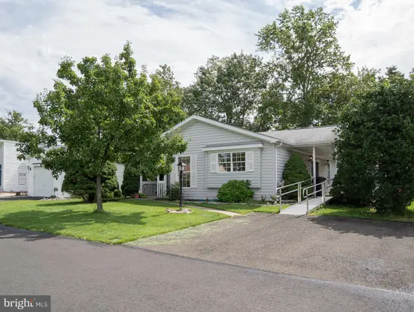 232 Thrush Cir, NEW HOPE, PA 18938