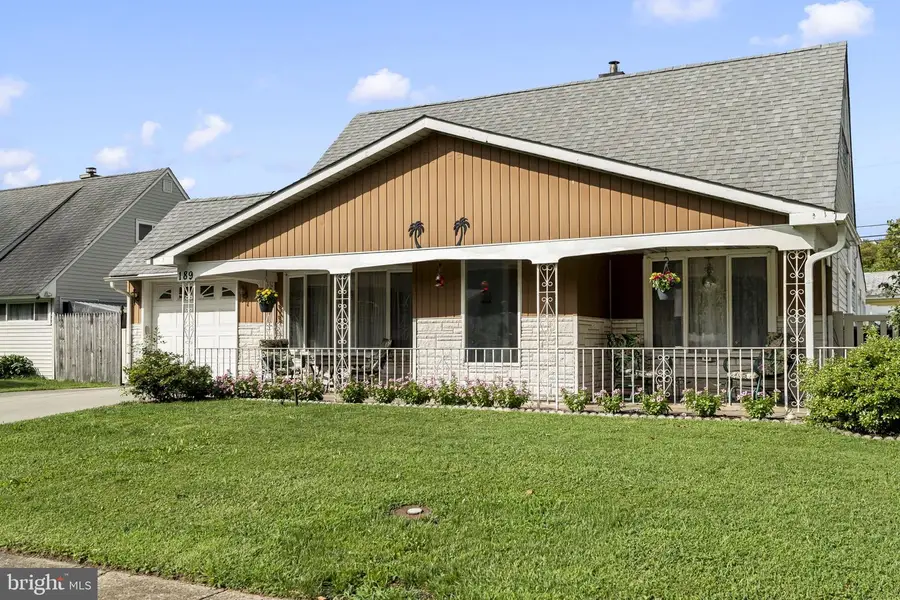 189 Kenwood Dr S, Levittown, PA 19055 - #3