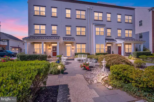 108 Royal Mews, BENSALEM, PA 19020