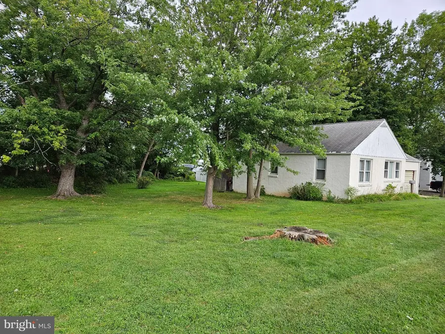 54 Poplar Ave, Warrington, PA 18976 - #3